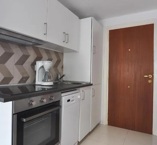 Apartment Rnet - Rhc 3402 Center Roses