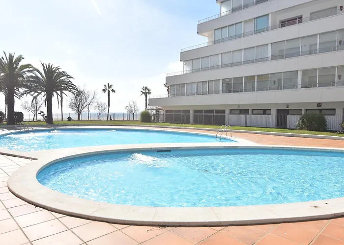 Rnet - Rhc 3402 Center Apartment *